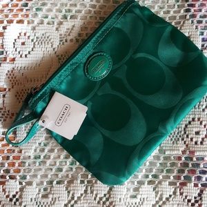 COPY - Very pretty small green Coach purse